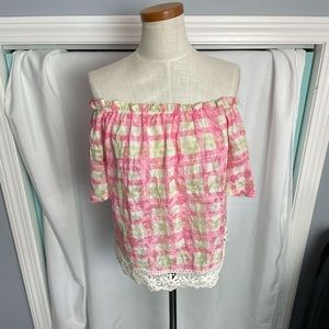 Reline Pink plaid Shirt Fits size S
